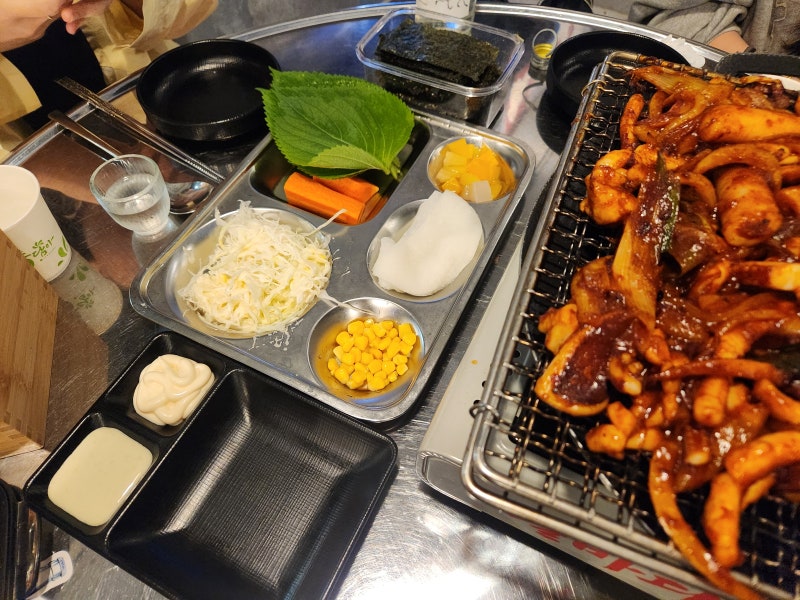 [대흥동 반주하기 좋은 곳] 불향+쫀득 식감! 술이 당기는 대흥동 오징어 이미지 8